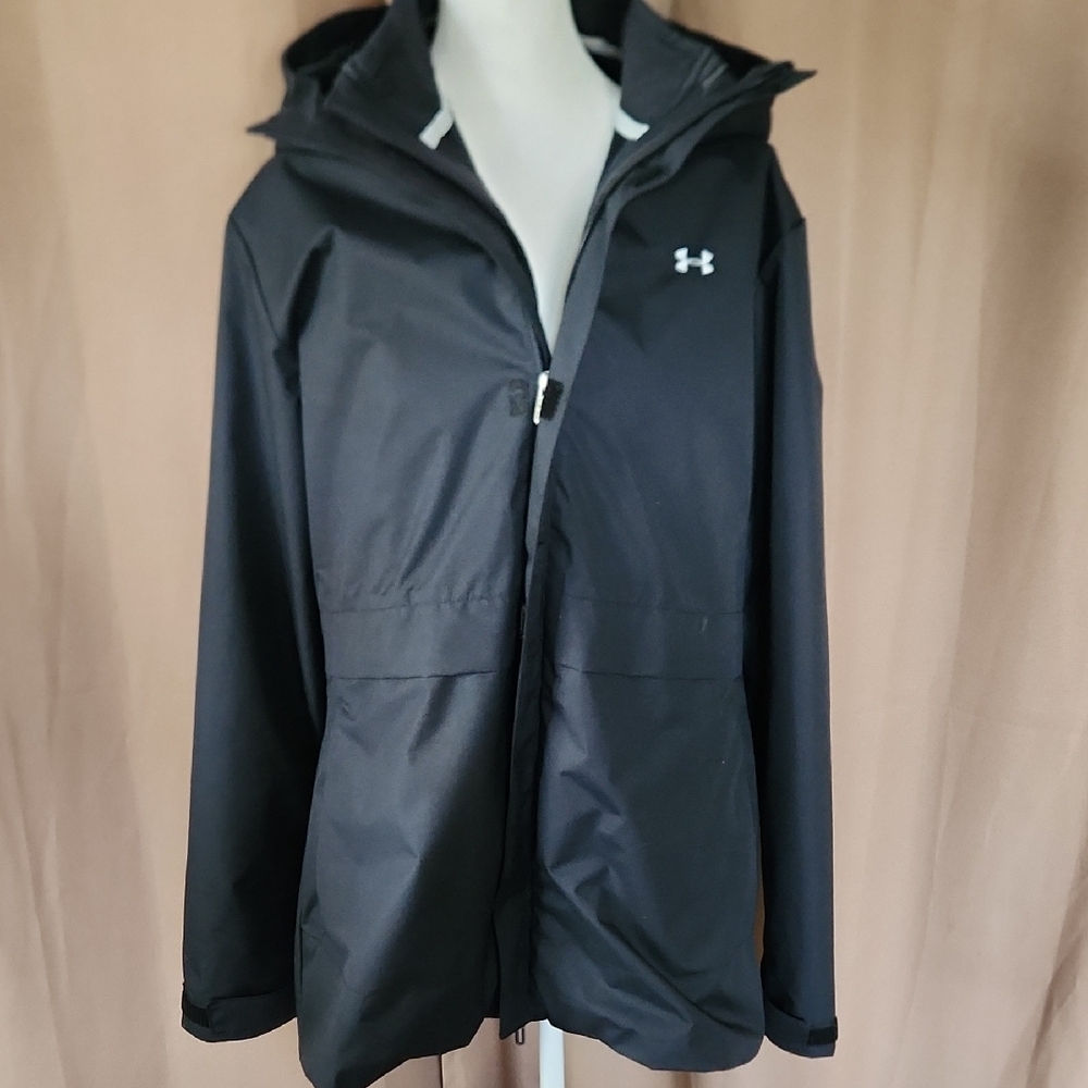 Under Armour Women's Black Ski Jacket